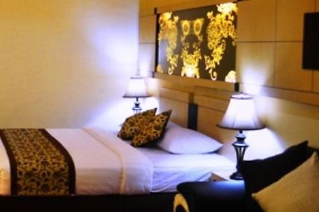 Srikandi Guesthouse Маланг Стая снимка