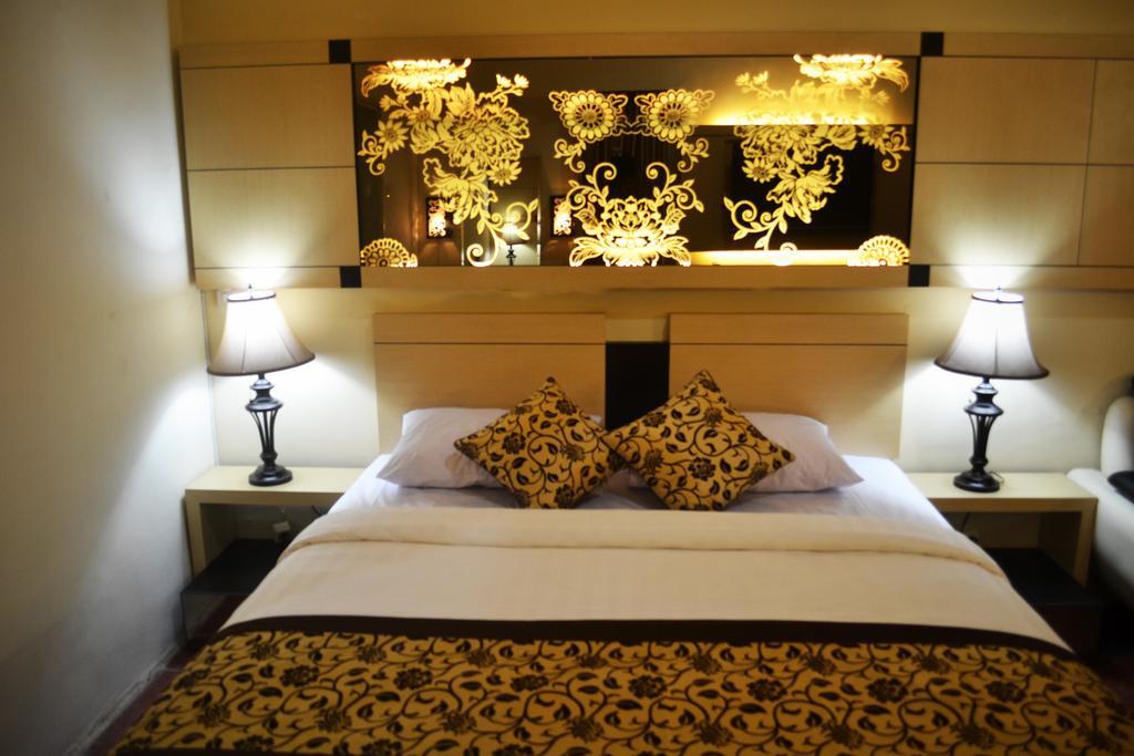 Srikandi Guesthouse Маланг Стая снимка